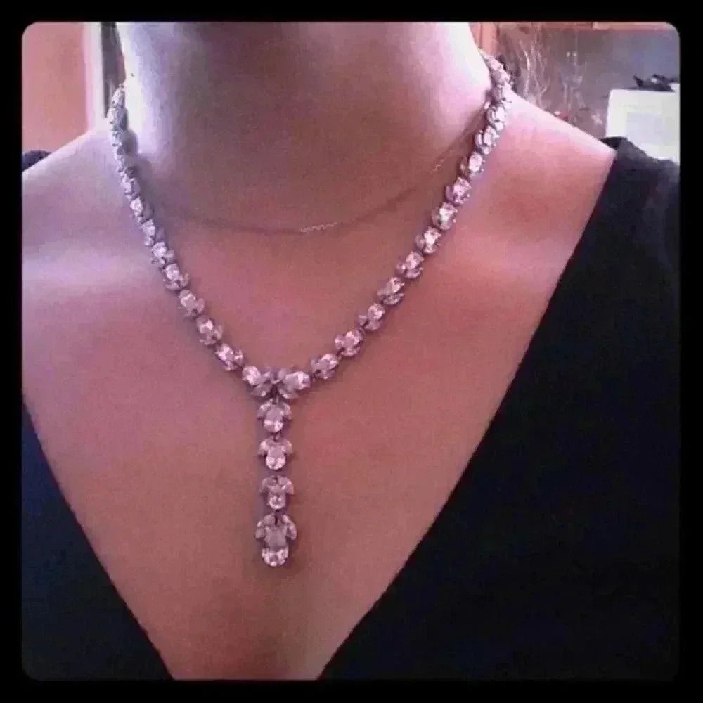 beautiful diamond necklace
